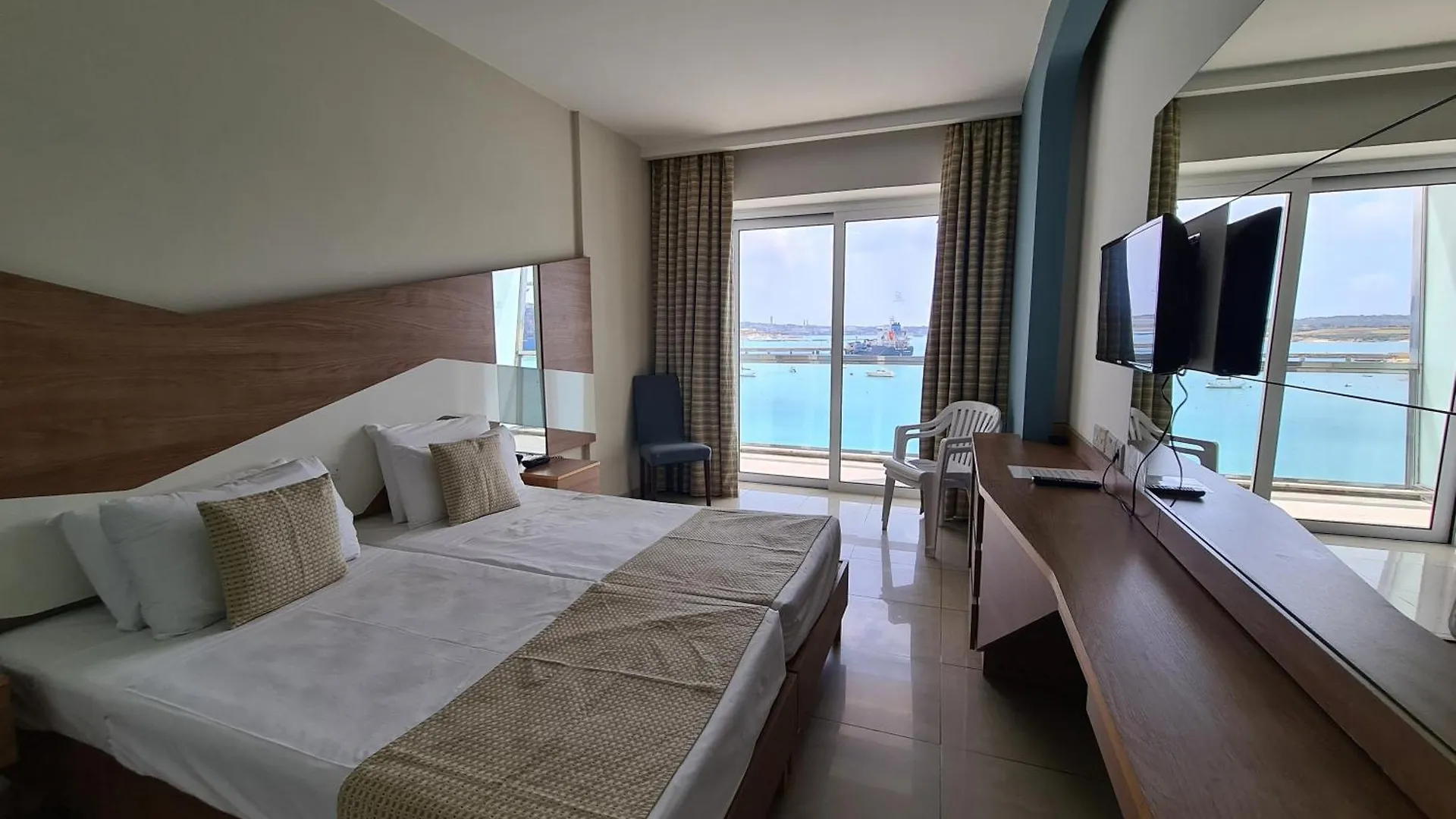 Water'S Edge Hotel Birżebbuġa 马耳他