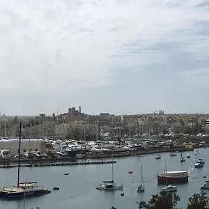 Pebbles Boutique 3* Sliema