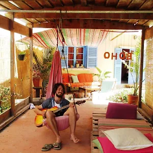 Boho Hostel San Ġiljan