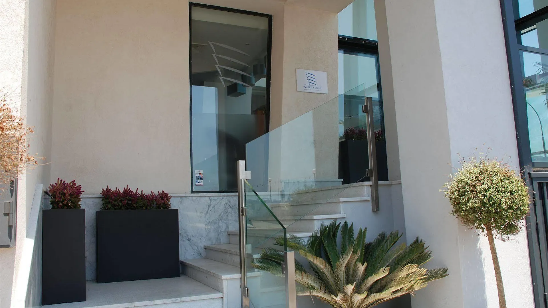 ***  Water'S Edge Hotel Birzebbuga Malta